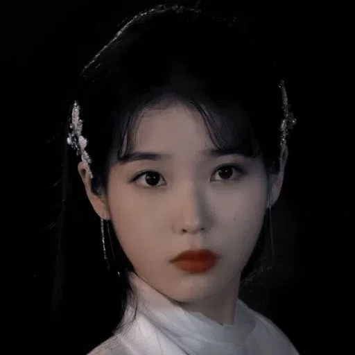 iu💛 - Sticker 3